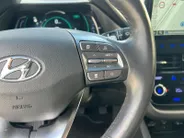 Hyundai IONIQ 1.6 GDi PHEV Premium 142PK | 52km elektrisch WLTP | Navigatie | Trekhaak | Climate Control | Apple Carplay & Android Auto | Parkeersensoren rondom | Stoel- en stuurverwarming |