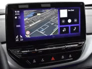 Volkswagen ID.4 150pk Pure 52 kWh · Apple/Android Car Play · Camera · Wegklapbare Trekhaak · Navigatie · P-Sensoren · Stoel & Stuur Verwarming · 18'' Inch ·