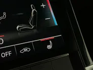 Audi e-tron 55 quattro S Line 300kW/408PK 95 kWh · Panoramadak · Camera + Parkeersensoren · Drive select