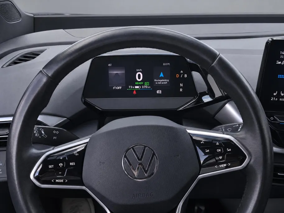 Volkswagen ID.4 Pro 77 kWh 150kW/204PK ·Camera · Stoelverwarming · Navigatie · Apple/Android Car Play · Parkeersensoren ·
