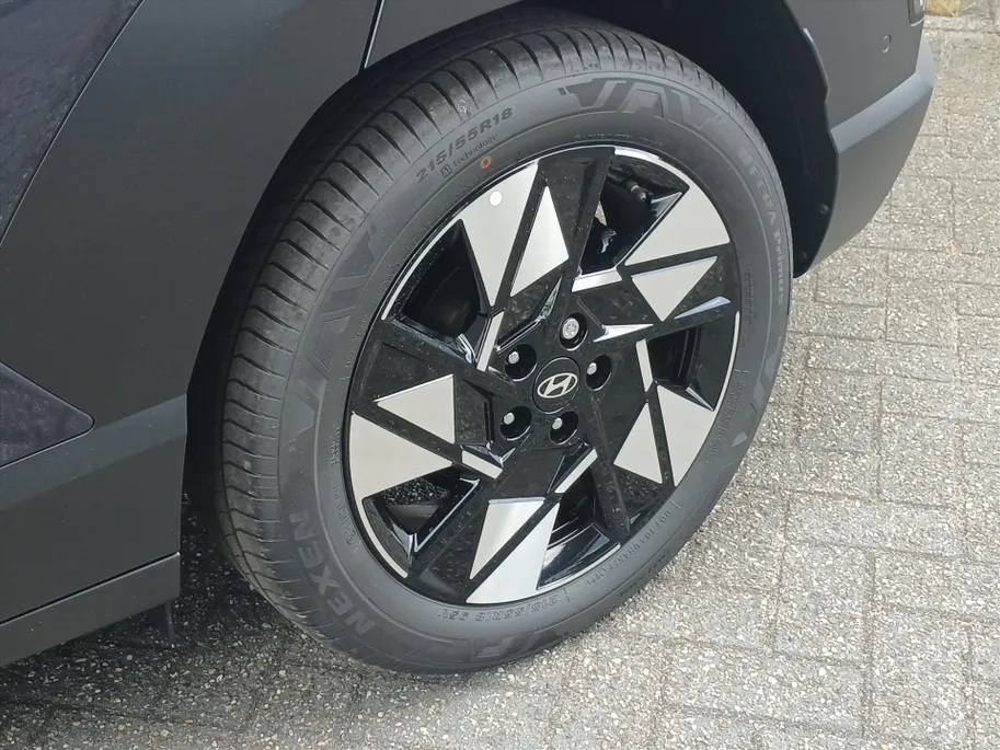 Hyundai Kona 1.6 GDI HEV 138pk DCT Premium Sky / DIRECT LEVERBAAR! / Demonstratieauto /