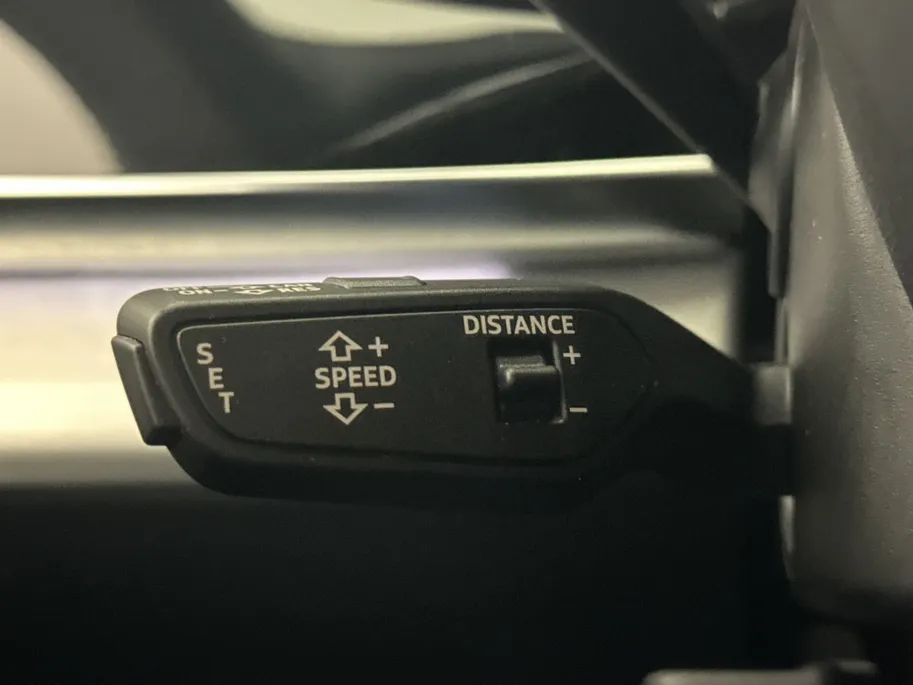 Audi Q8 55 TFSI-e quattro S-Line | Panoramadak | Luchtvering | 21'' L.M. Velgen | SoH 100%
