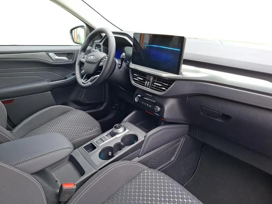 Ford Kuga 2.5 PHEV Titanium | El. Trekhaak | Driver Assistancepack | 360Camera | Adaptive Cruisecontrol | Climate Control | Navigatie | te bestellen