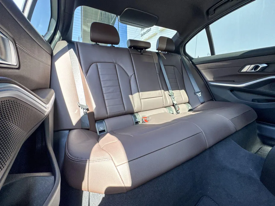 BMW 3 Serie Sedan 330e M Sport Edition