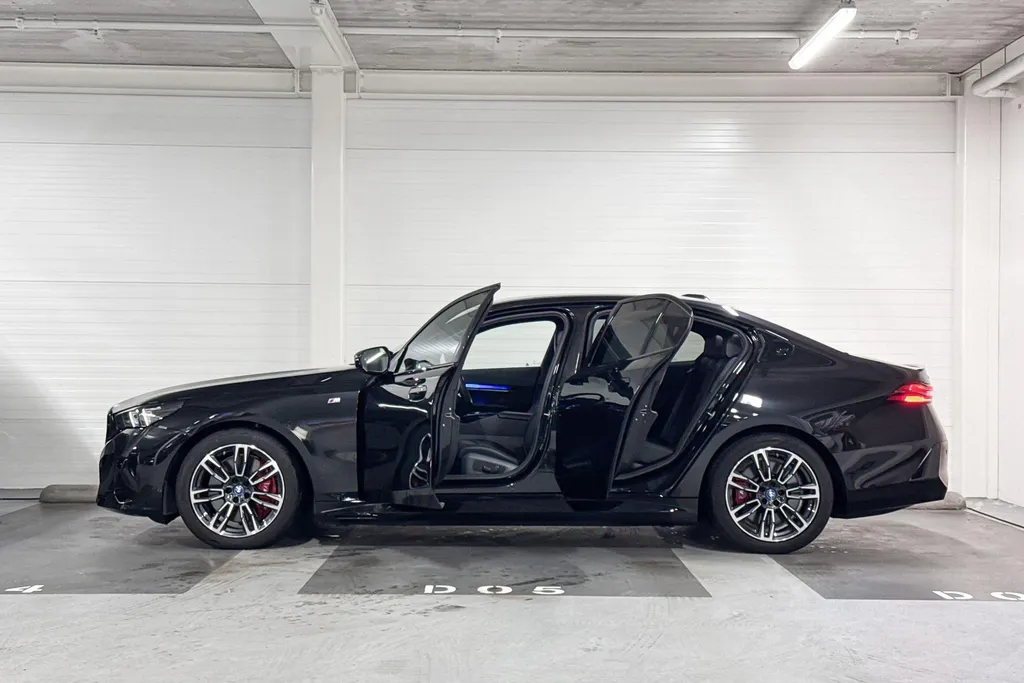BMW i5 Sedan M60 xDrive