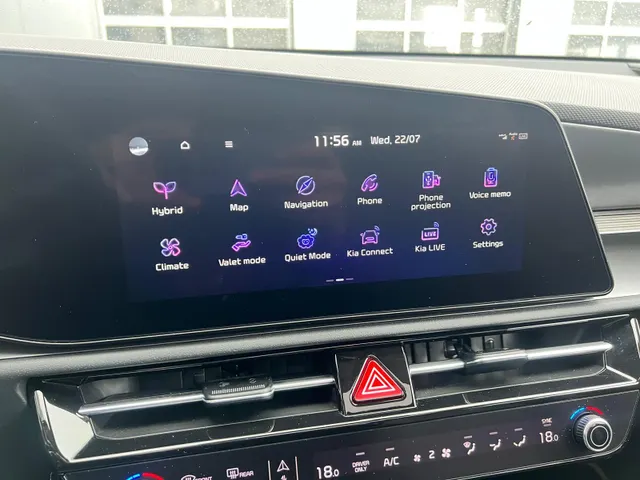 Kia Niro 1.6 GDi Hybrid DynamicPlusLine AUTOMAAT | HYBRIDE | SCHUIF- KANTELDAK | A.CAMERA | APPLE CARPLAY/ANDROID AUTO | NED. AUTO | 1e EIGENAAR |