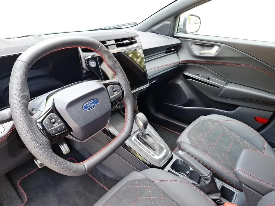 Ford Puma 1.0 EcoBoost Hybrid ST-Line X | !gratis automaat! | 4000,- Ford Voordeel | Winterpack | Driver assistancepack | 360Camera | Adaptive cruisecontrol | Dodehoekdetectie | El. Achterklep |