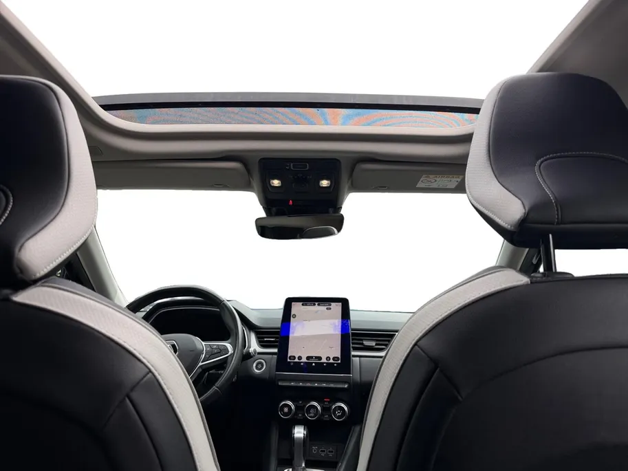 Renault Captur 1.3 TCe 130 Intens | Panoramadak | Parkeercamera | Carplay | Cruisecontrol | Climate Control |