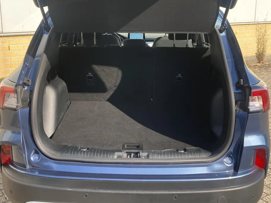 Ford Kuga 2.5 PHEV 225 pk Titanium Trekhaak - Navigatie - Apple Carplay/Android Auto - Camera - Draadloos opladen telefoon