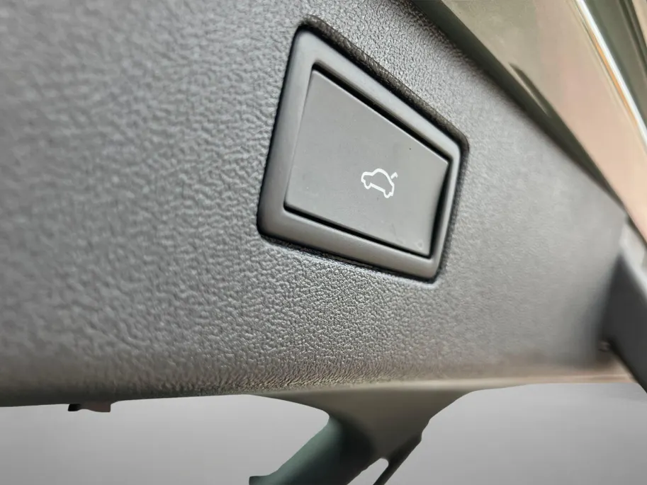 Volkswagen Tiguan 1.5 eHybrid 204pk DSG Life Panoramadak · Trekhaak · Camera + Parkeersensoren · 20' Garantie t/m 23-07-2028 of 100000KM