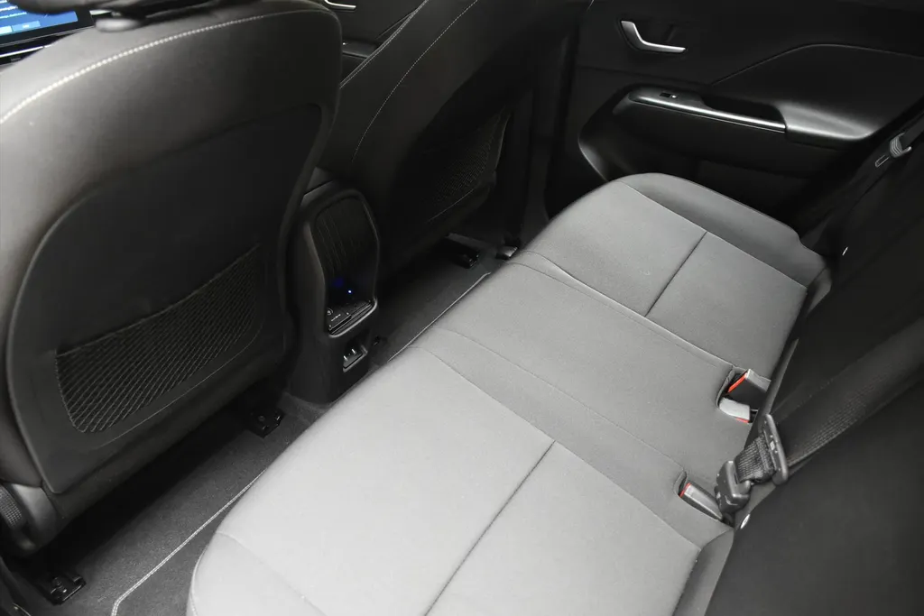 Hyundai Kona 64,8 kWh 204pk Comfort Limited I SOH 100%