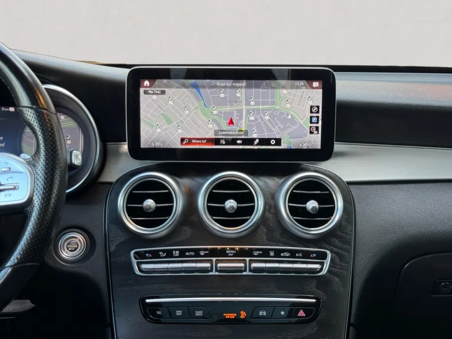 Mercedes-Benz GLC 300e 4M Business Solutions AMG | panoramadak | BTW-auto | NL-auto
