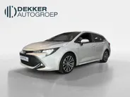 Toyota Corolla Touring Sports 1.8 Hybrid First Edition Trekhaak!