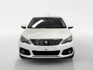 Peugeot 308 1.2 PureTech Allure APPLE CARPLAY ANDROID AUTO CAMERA PARKEERSENSOREN 5 DEURS LM VELGEN PAS 17000KM VOLLEDIGE DEALER ONDERHOUDEN ALLES AANTOONBAAR