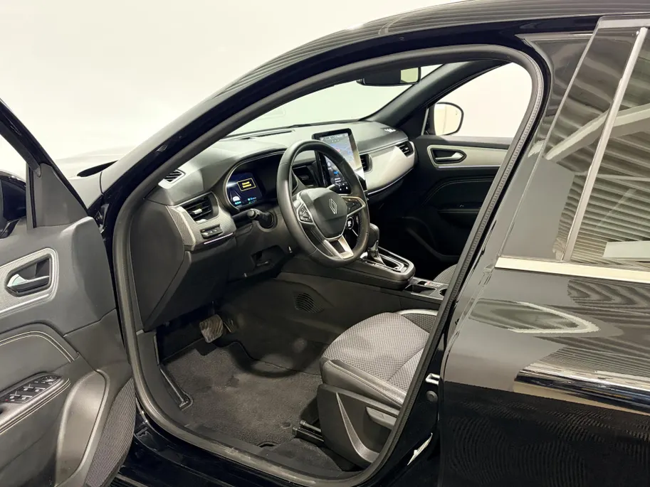 Renault Arkana 145PK E-Tech Full Hybrid Techno Automaat | 1e eigenaar | Navi | Climate Control | Apple CarPlay/Android Auto | Camera | Parkeersensoren | Adaptive Cruise Control | Licht & Regen Sensor | Digital Cockpit |