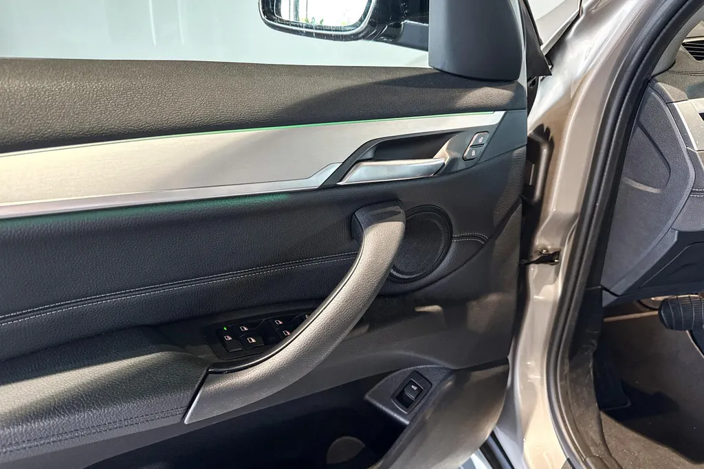 BMW X1 sDrive20i Business Edition Plus