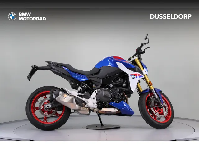 BMW F 900 R