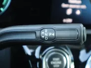 Mercedes-Benz CLA 250 e Premium Plus l Carplay l Privacy glass l Stoelverwarming