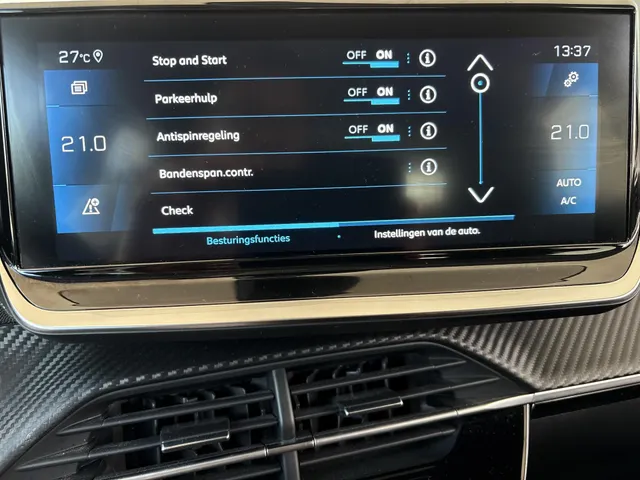 Peugeot 2008 1.2 PureTech Allure Pack