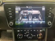 Škoda Superb Combi 1.4 TSI iV 218pk DSG Business Edition Plus · Camera · Inklap. Trekhaak · Stoelverwarming · Keyless · ACC · Apple/Android Car Play · Garantie t/m 17-06-2028 of 100.000km