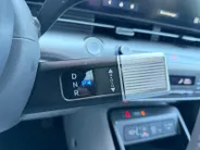 Hyundai Kona 1.6 GDI HEV Premium Sky | Schuif-/ kanteldak | Navigatie | Stoelverwarming & verkoeling | 360 camera | Apple Carplay/ Android auto | DEALER AUTO