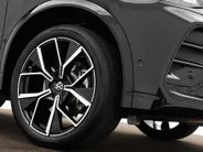 Volkswagen Tiguan 1.5 eHybrid 272pk DSG R-Line Edition · Panoramadak · Inklap. Trekhaak · 360 Camera · Leder Varenna · Matrix LED · Head-Up Display · Harman Kardon Sound · Garantie t/m 16-09-2030 of 100.000km