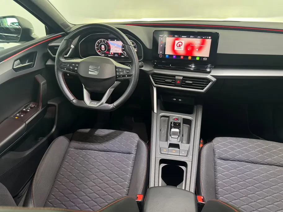 SEAT Leon 1.0 eTSI 7-DSG FR Business Intense 18'' LMV / STOEL + STUUR VERW. / KEYLESS /