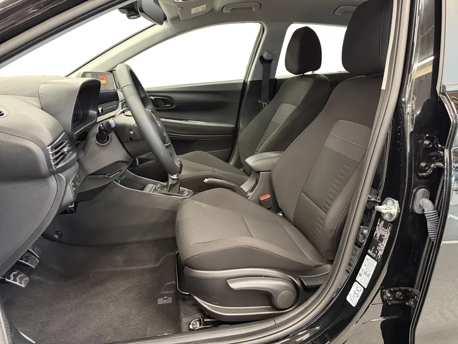 Hyundai Bayon 1.0 T-GDI Comfort | Nieuw | € 4500 korting | Uit voorraad leverbaar | Zeer compleet | Hyundai Rotterdam - Noord |