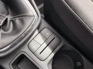 Ford Fiesta 1.0 EcoBoost Hybrid Titanium PARKEERSENSOREN ACHTER I ALL SEASON BANDEN I APPLE CARPLAY / ANDROID AUTO I