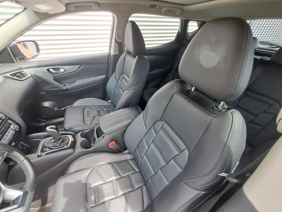 Nissan QASHQAI 1.3 DIG-T Premium Edition | Cruise control | Navi |  DAB | Apple Carplay/Android Auto | 360 Camera | Panorama Dak | Automaat | Leer |  Keyless entry | Keyless start