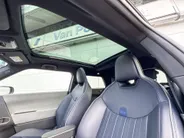 MINI Cooper 3-deurs Electric Cooper E Favoured L 40.7 kWh