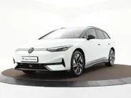 Volkswagen ID.7 Pro Limited Edition 77 kWh accu 286 PK · Draadloze telefoonlader · 360 camera · verwarmde voorstoelen · Voorraad OUTLET · Prijs is inclusief inruilpremie ·