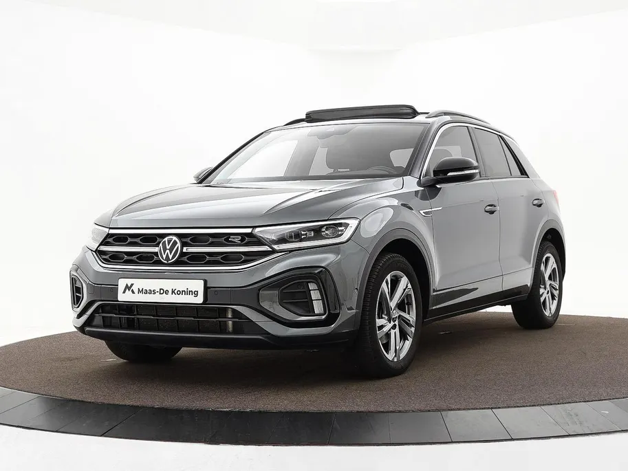 Volkswagen T-Roc 1.5TSI/150PK R-Line Business+ · Panoramadak · Trekhaak · Camera · Apple/Android Car Play · Navigatie · Stoelverwarming · Garantie t/m 09-10-2027 of 100000km.