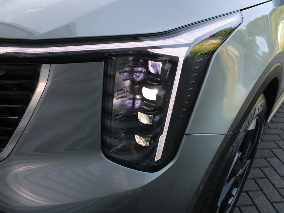 Kia Sorento 1.6 T-GDi Plug-in Hybrid 4WD ExecutiveLine 7p | Stuur-/stoelverwarming + ventilatie | Schuifdak | Leer | 360 Camera | Elek. stoelverst. | HUD | LED | 19' LM |