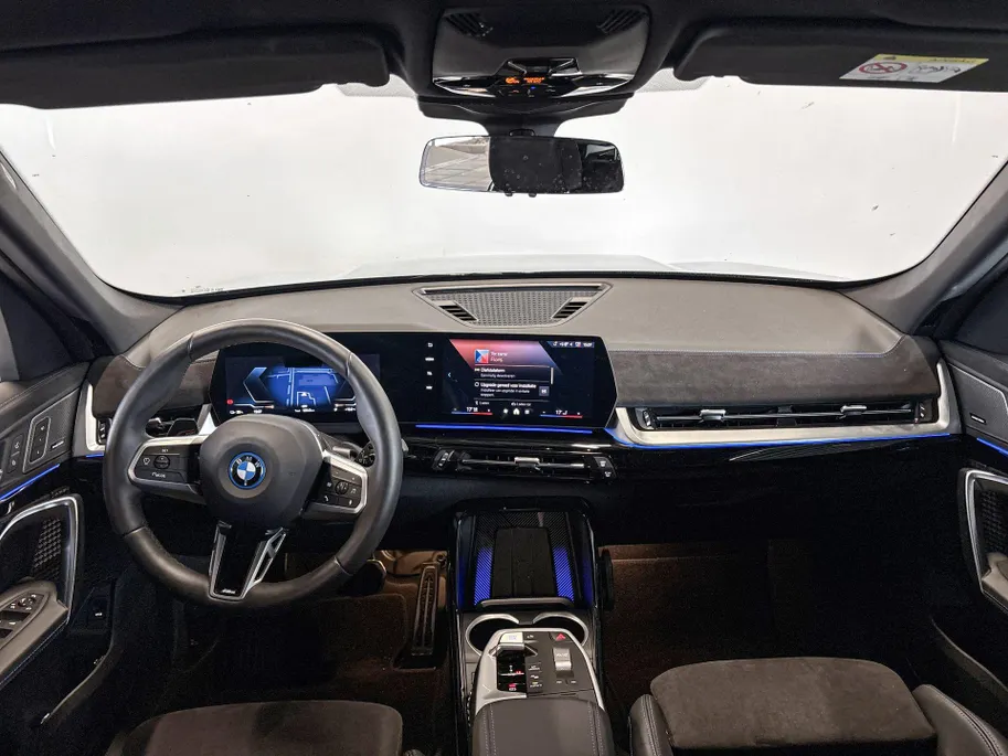 BMW iX1 eDrive20 M Sport Edition Premium Pack