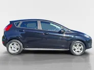 Ford Fiesta 1.0 Style | D-Riem al vervangen | Navigatie | Lichtmetalen velgen  Bluetooth | Airco | Start/stop | Nieuwe APK | 12maanden BOVAG Garantie |