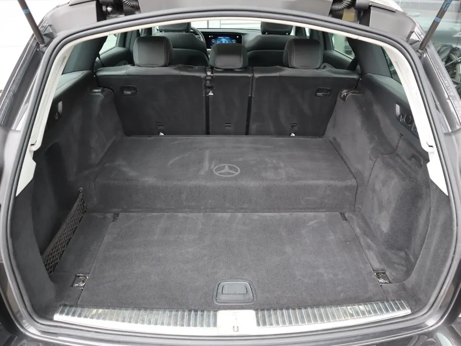 Mercedes-Benz E-Klasse Estate 300 e Business Solution Luxury l Achteruitrijcamera l Dodehoekassistant l Panoramadak