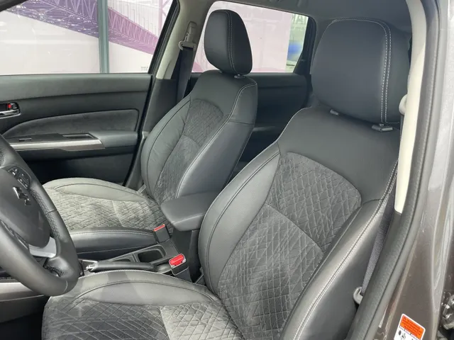 Suzuki Vitara 1.4 B.jet Style Smart Hybrid | Blindspot | Parkeersensoren