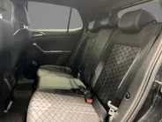 Volkswagen T-Cross 1.5 TSI 150pk DSG R-Line · Trekhaak · Apple/Android Car Play  Camera · Navigatie · Stoelverwarming · P-Sensoren · 17'' Inch · Garantie t/m 26-10-2027