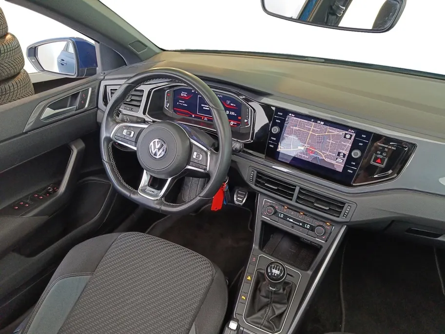 Volkswagen Polo 1.0 TSI Highline Business R | Panoramadak | Digitaal instrumentenpaneel | Achteruitrijcamera |