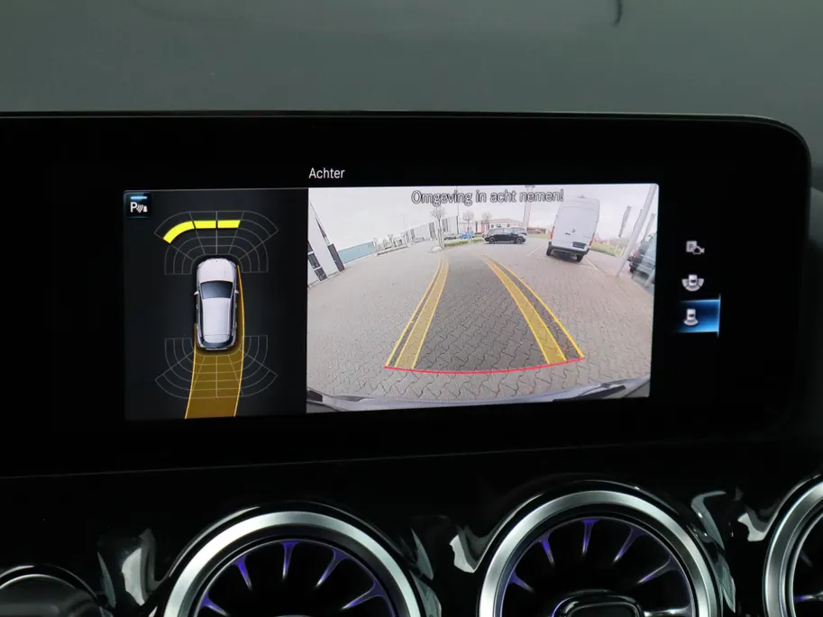 Mercedes-Benz GLA 250 e Business Solution AMG Limited