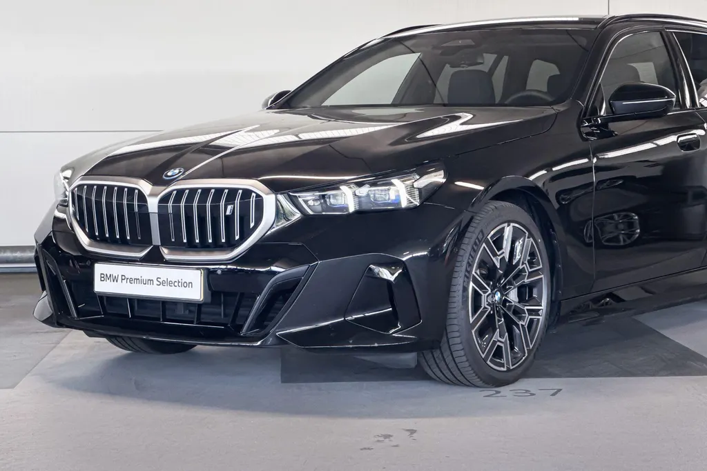 BMW i5 Touring eDrive40 M Sport Edition 84 kWh