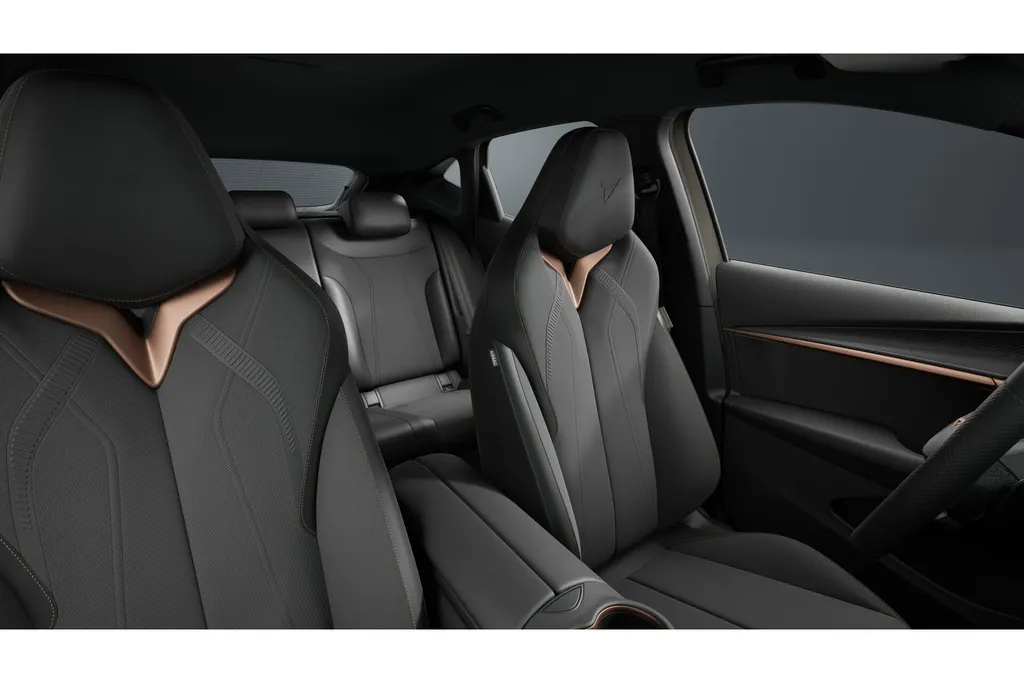 CUPRA Tavascan Essential | Achteruitrijcamera | Digitaal instrumentenpaneel (Virtual Cockpit) | Draadloze Apple CarPlay™, Android Auto™