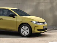 Volkswagen ID. Polo Trend 37 kWh 116 pk · Parkeersensoren achter · Multimedia met beeldscherm ·