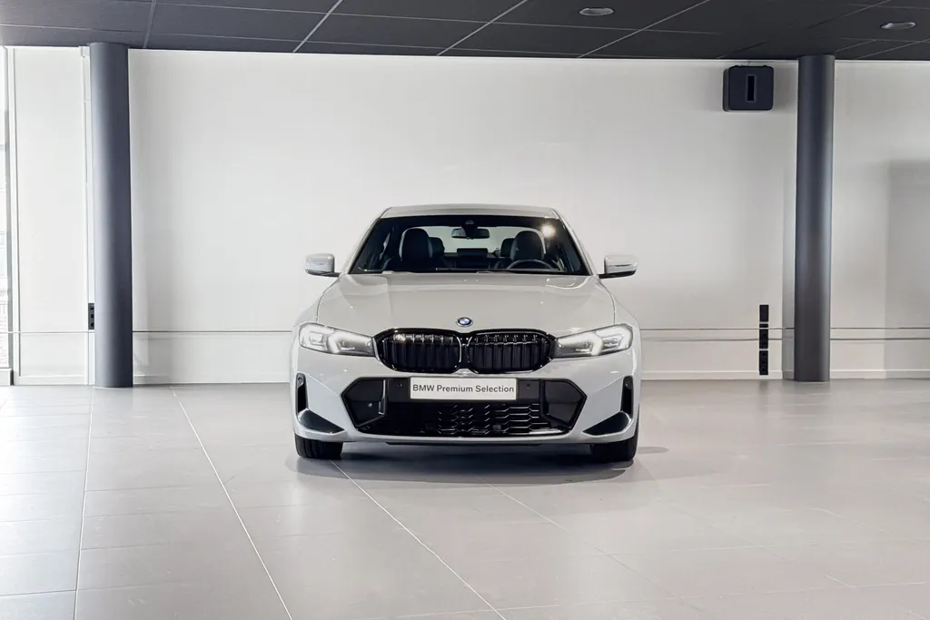 BMW 3 Serie Sedan 330e