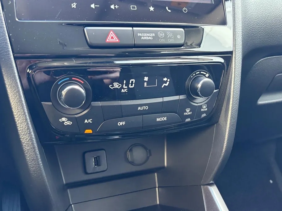 Suzuki Vitara 1.4 Boosterjet Smart Hybrid Select | Adapt. Cruise Control | Dodehoek Detectie | Achteruitrijcamera | Apple Carplay/Android Auto |