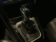 Volkswagen T-Roc 1.5TSI/150PK DSG R-line · Panoramadak  · Camera · Apple/Android Car Play · Navigatie