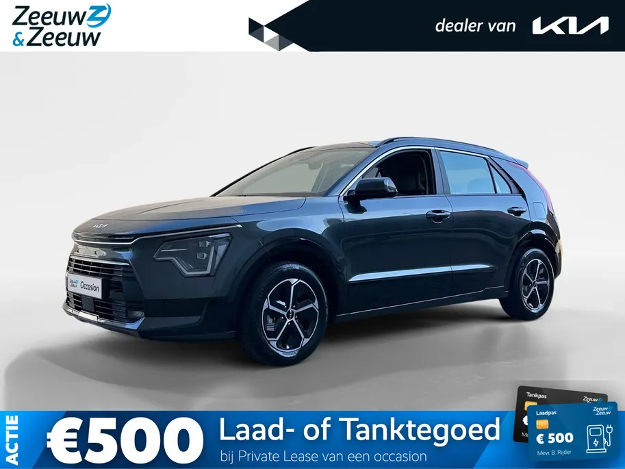 Kia Niro 1.6 GDi Hybrid DynamicLine Edition | Elektrische Bestuurdersstoel | Dodehoekdetectie | Apple Carplay / Android Auto | Navigatiesysteem | Licht + Regensensor | Parkeersensoren Voor + Achter | Camera Achter | Cruise Control Adaptief | Rijstrooksensor + Corr