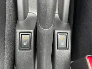 Suzuki Swift 1.2 Style Smart Hybrid | Navigatie| Climate Control| Stoel verwarming| Camera| Parkeersensoren| Multimedia systeem| Keyless start | Dealer onderhouden