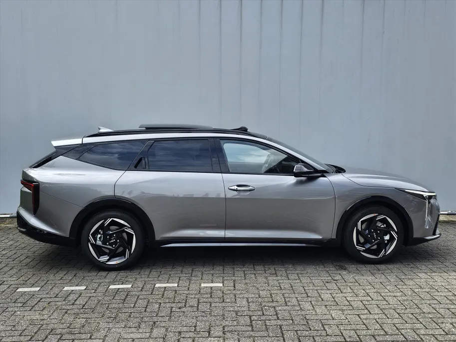 Kia K4 SW 1.0 115pk DCT7 GT-Line Launch Edition Pano/Schuif Dak